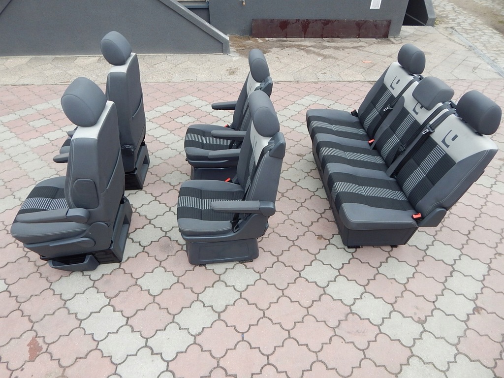 VW T5 MULTIVAN komplet foteli fotel kanapa UNITED
