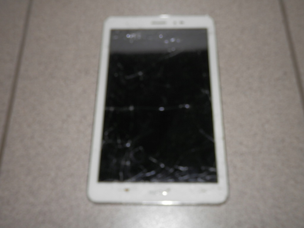 Tablet Huawei MediaPad T1 T1-821L uszkodzony