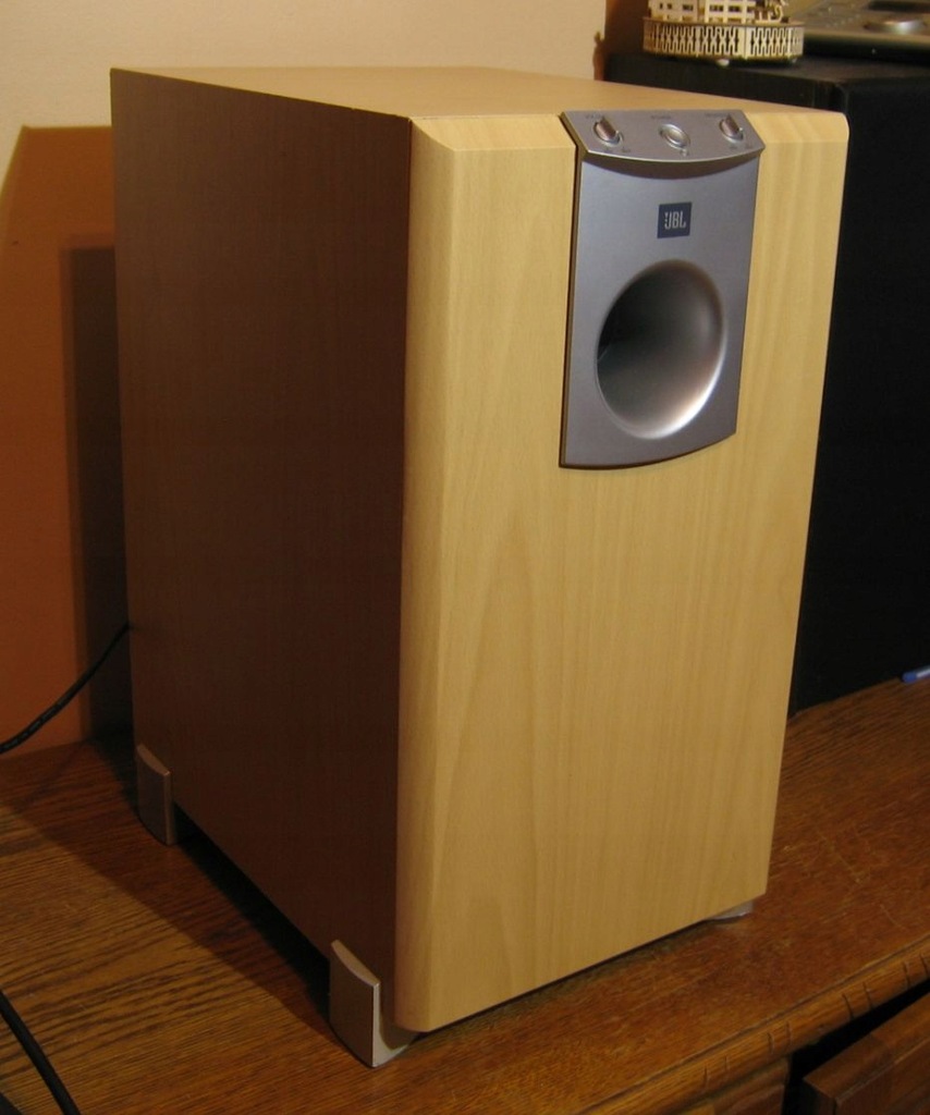 JBL SUB-178 SOLIDNY SUBWOOFER AKTYWNY 150W ZADBANY