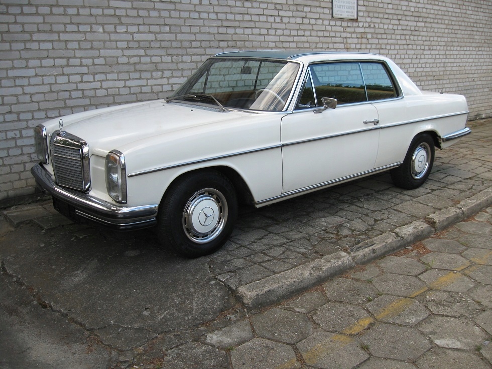 MERCEDES-BENZ coupe (W114) 250 CE (114.022)150 KM