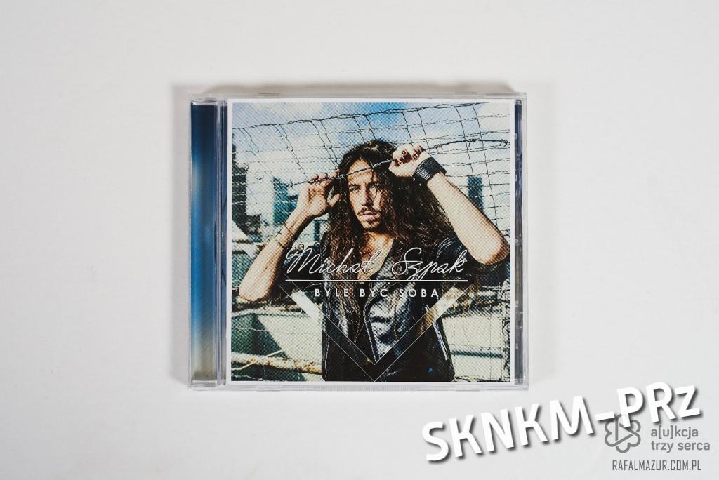 Michał Szpak – płyta „Byle być sobą” z autografem