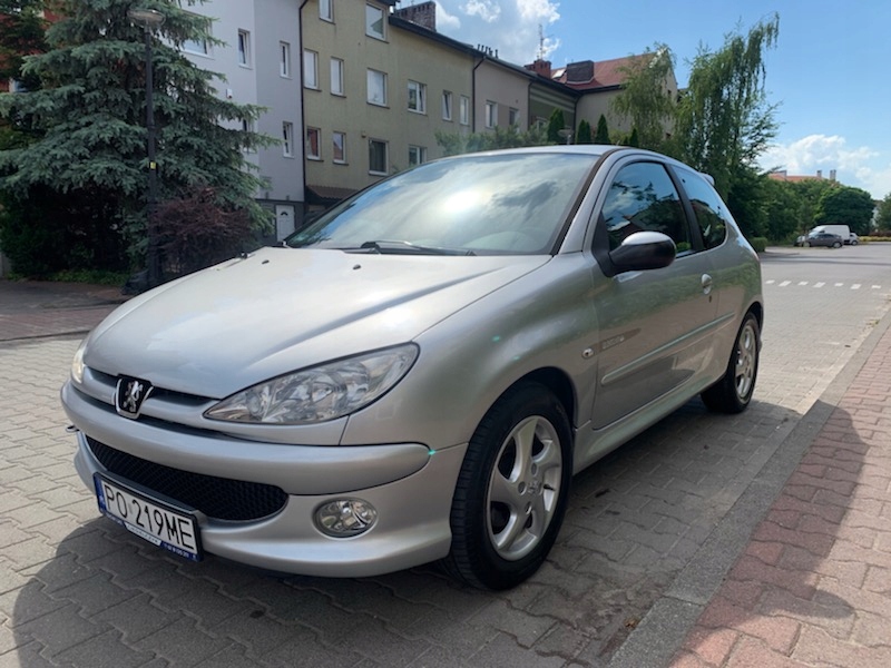 Peugeot 206 1.6 HDI 110 KM