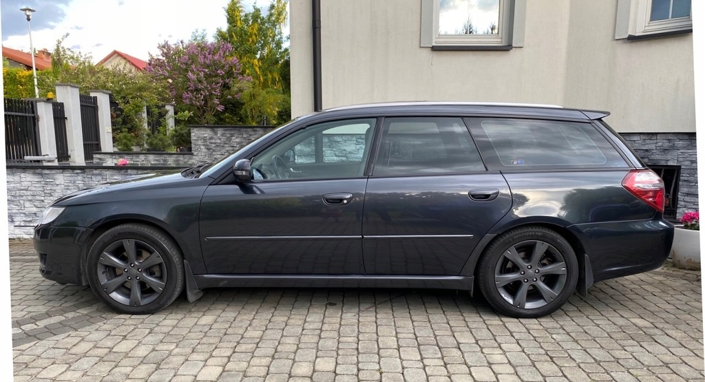 SUBARU LEGACY IV kombi 2.0 D 4x4 150 KM