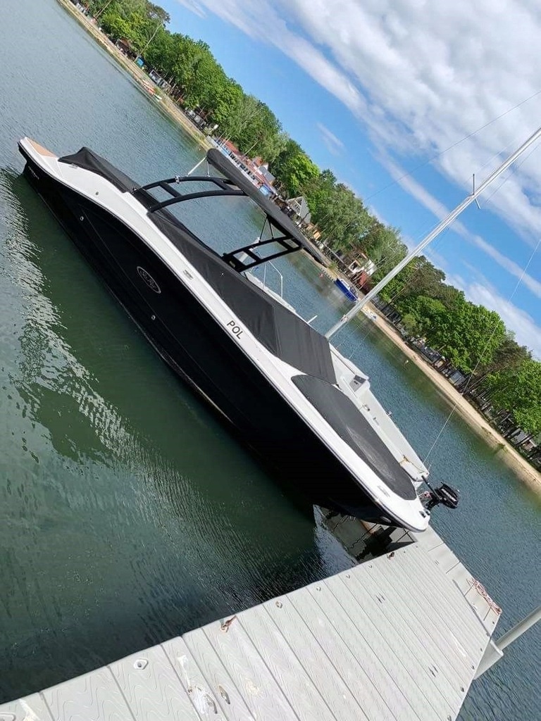 Купить Sea Ray 230 SPXE 2019, малый пробег, назначение, 300 л.с.: отзывы, фото, характеристики в интерне-магазине Aredi.ru