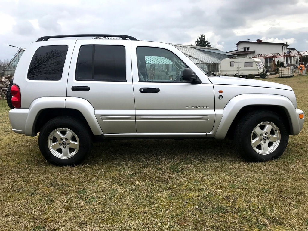 JEEP CHEROKEE (KJ) 2.8 CRD 4x4 163 KM 9036518189 oficjalne archiwum