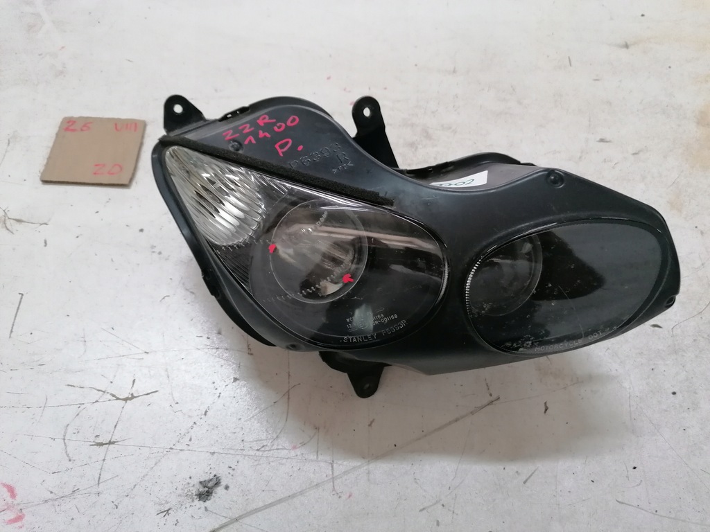 Kawasaki ZZR 1400 lampa reflektor prawa