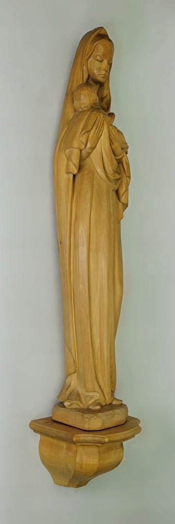 Rzeźba drewniana Marii z Dzieciątkiem