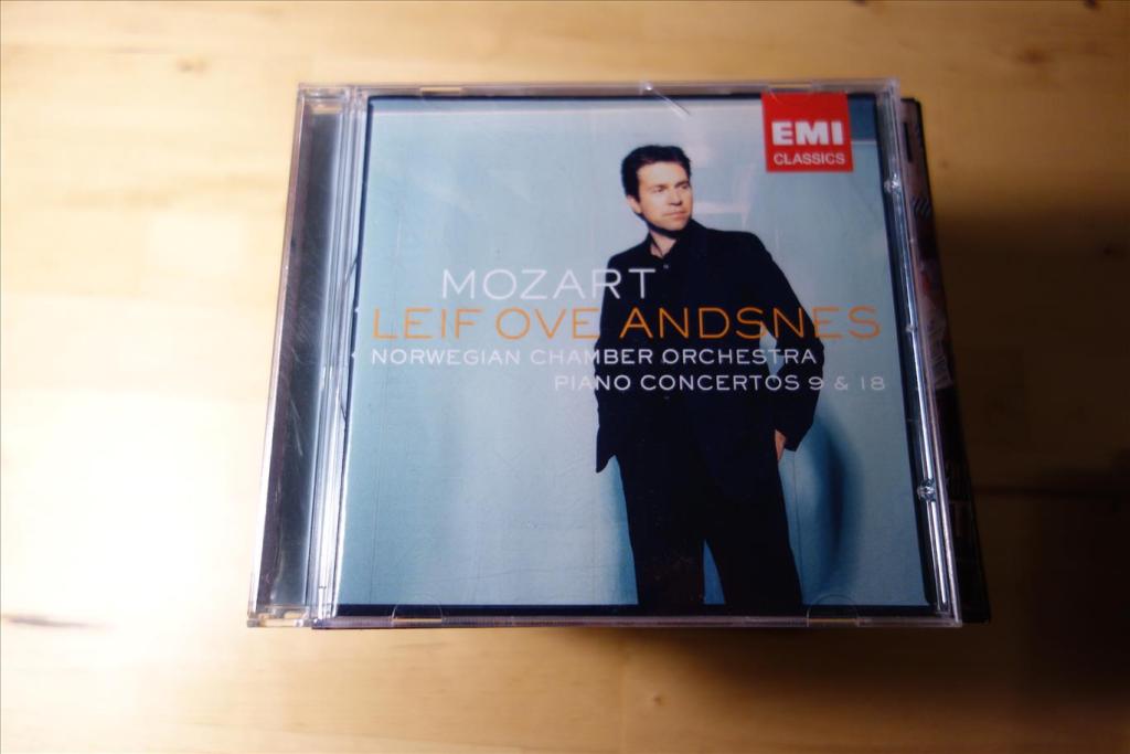 Leif Ove Andsnes - Mozart piano contert - musicNOW