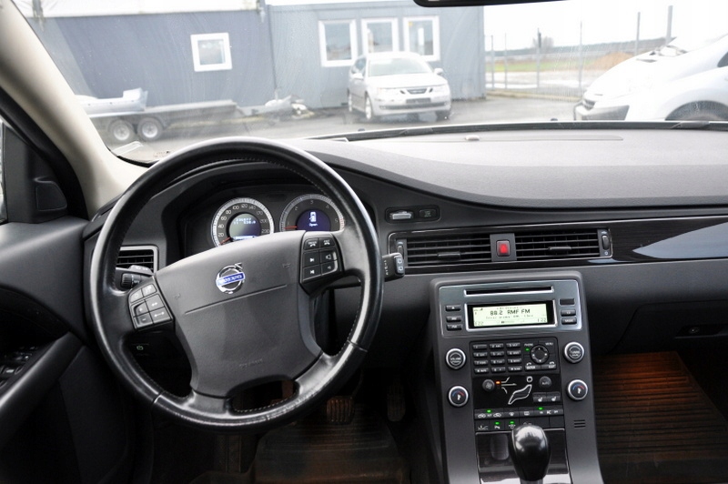Купить VOLVO XC70 Momentum D5 185KM AWD идеальный сервис для внедорожников: отзывы, фото, характеристики в интерне-магазине Aredi.ru