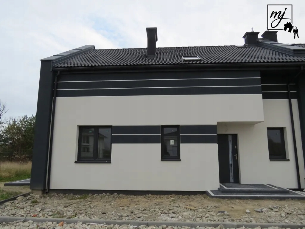 Dom, Radzymin (gm.), Wołomiński (pow.), 150 m²