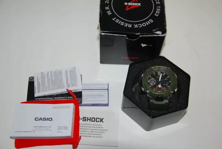 ZEGAREK CASIO G-SHOCK CARBON CORE GUARD GA-2000