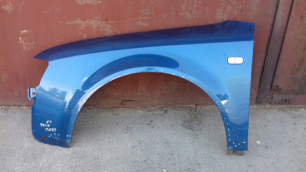 BŁOTNIK LEWY PRZÓD PRZEDNI AUDI A4 B6 00-06 LZ5W