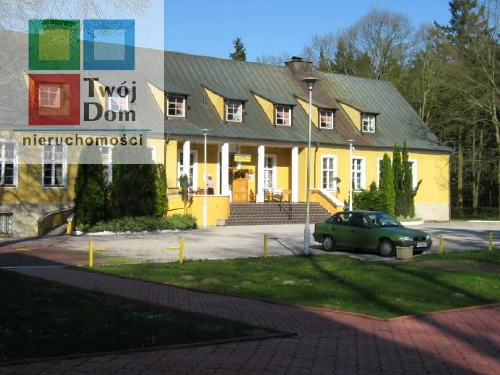 Dom, Wolin, Wolin (gm.), Kamieński (pow.), 1640 m²