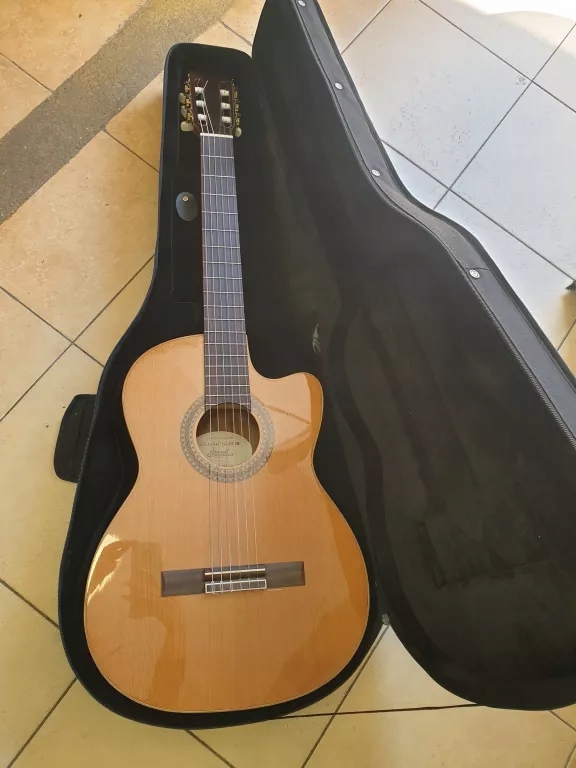 GITARA STRUNAL SCHOENBACH 975 4/4 + POKROWIEC