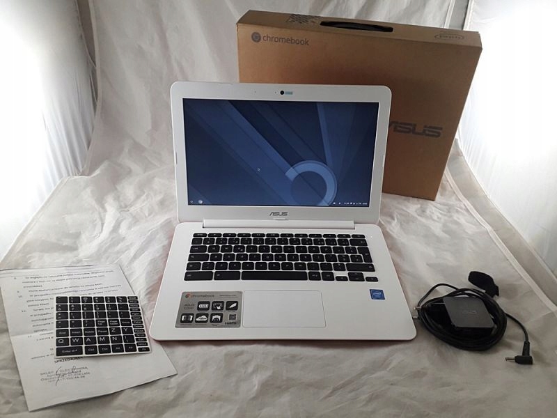 LAPTOP CHROMEBOOK ASUS C300S JAK NOWY!!!