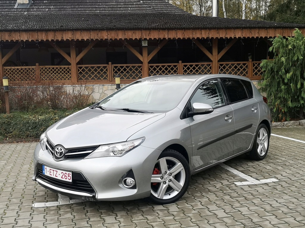 Купить TOYOTA AURIS 1.6 Benz 132 л.с./97 000 км/сборы/полный: отзывы, фото, характеристики в интерне-магазине Aredi.ru