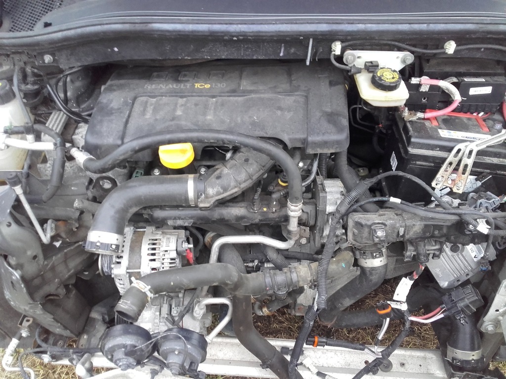 двигатель сценик 3