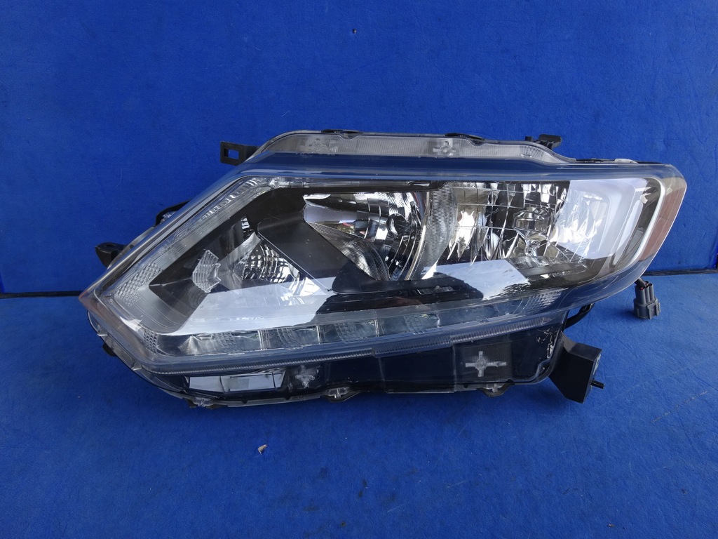 NISSAN X-TRAIL T32 2013-2017 REFLEKTOR LAMPA LEWA - 7773897997 ...