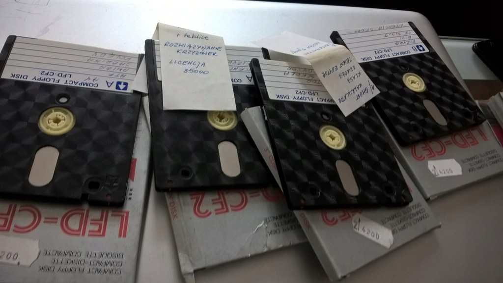 Timex,cztery dyski 3", ładny stan, całe nr5