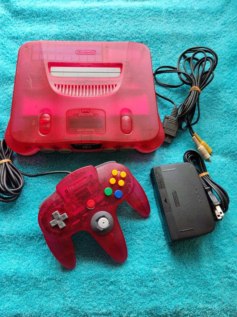 Konsola Nintendo 64 Red/White+pad+kable+zasilacz