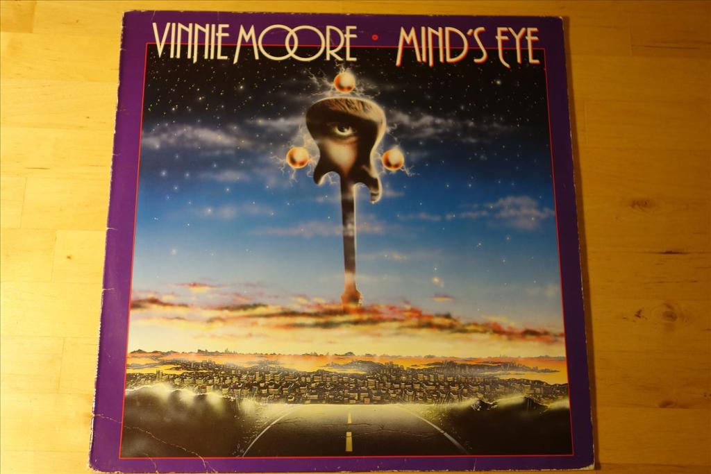 Vinnie Moore - Mind's Eye - musicNOW