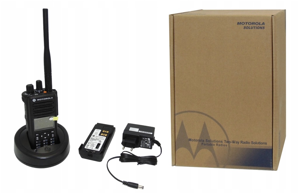 RADIOTELEFON MOTOROLA DP4800 136-174 MHz 5W VHF