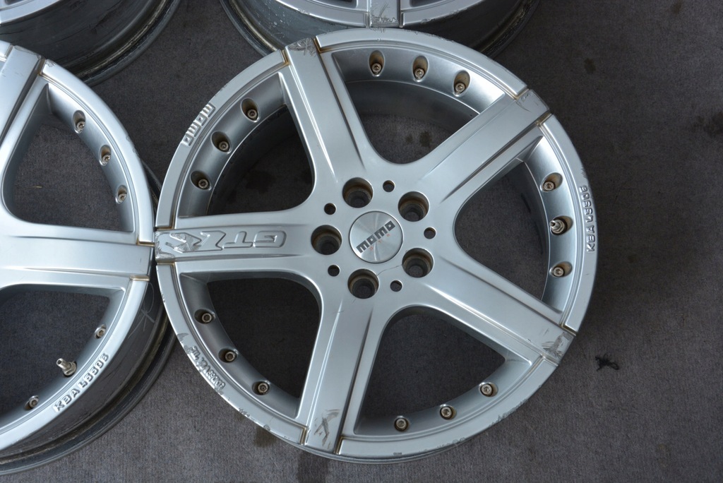 MOMO RACE Φ35 MOMO RACE 35 Φ ハンドル ステアリング - メルカリ