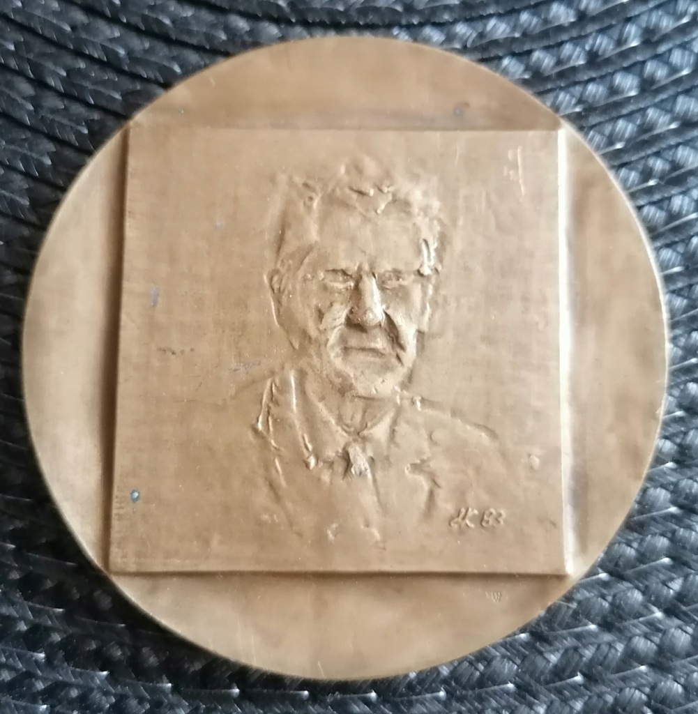 Medal profesora metaloplastyka