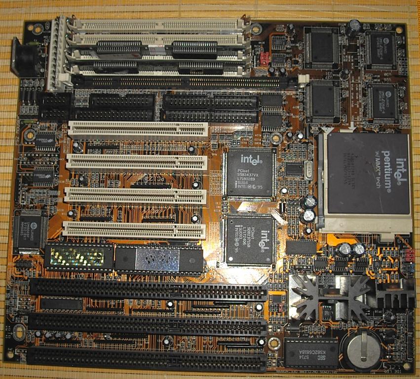 Socket7 płyta , RAM , Pentium MMX.