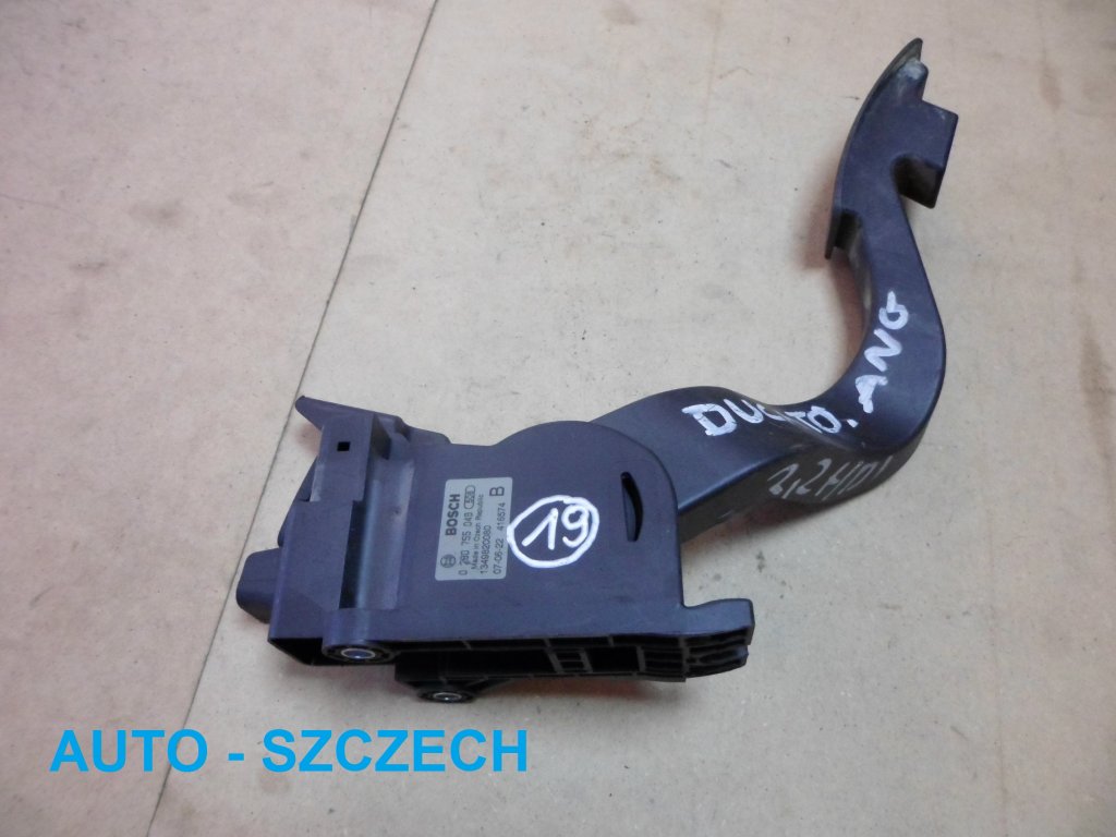 POTENCJOMETR GAZU FIAT DUCATO 06 0280755049 6216596630