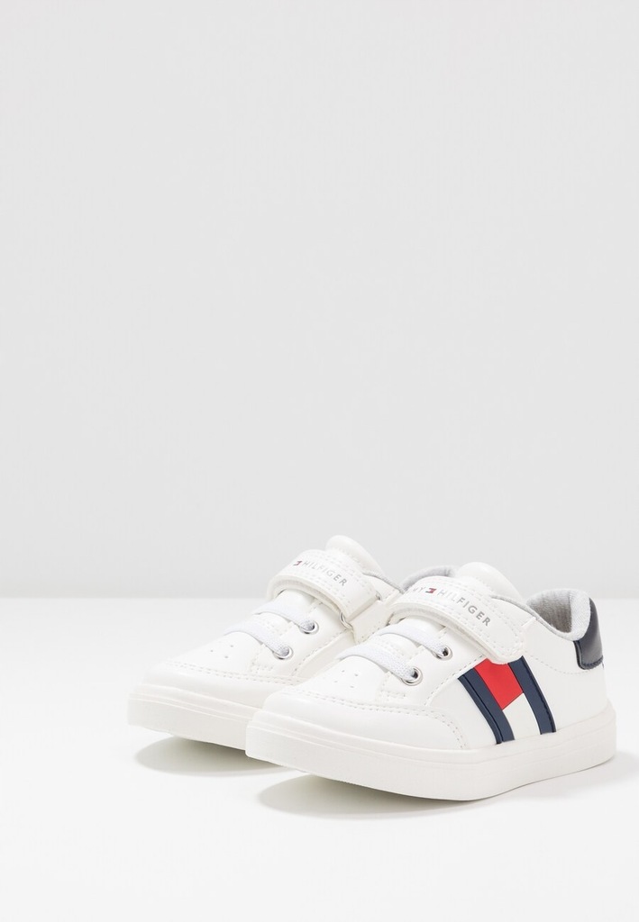 TOMMY HILFIGER T1B4-3072 DZIECIĘCE TRAMPKI 26 BKB