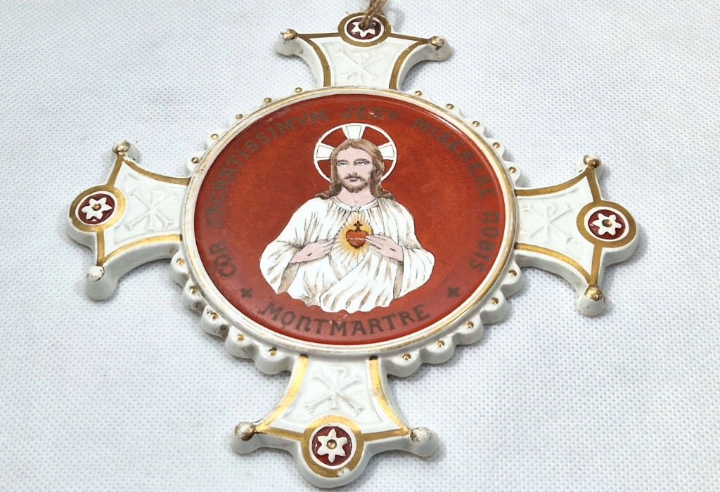 MONTMARTRE JESV MISERERE PRZEDWOJENNA PORCELANOWA PŁASKORZEŹBA OBRAZEK