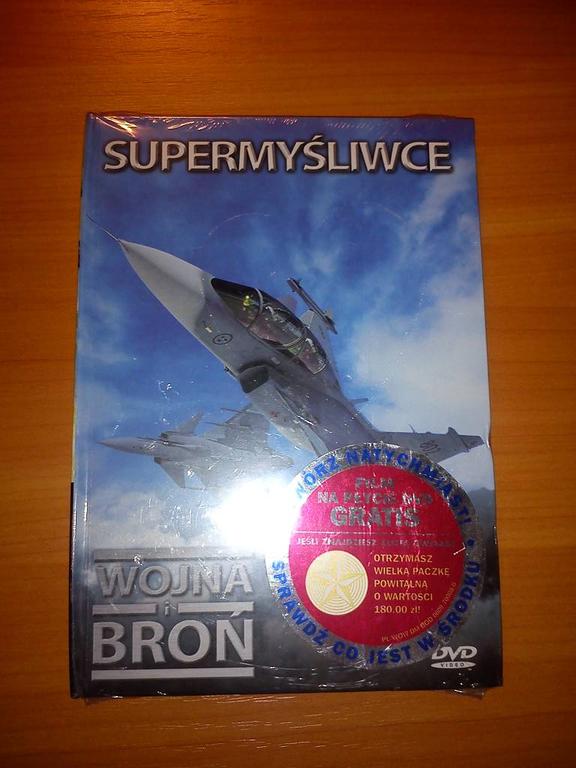 płyta DVD "Suprmyśliwce"