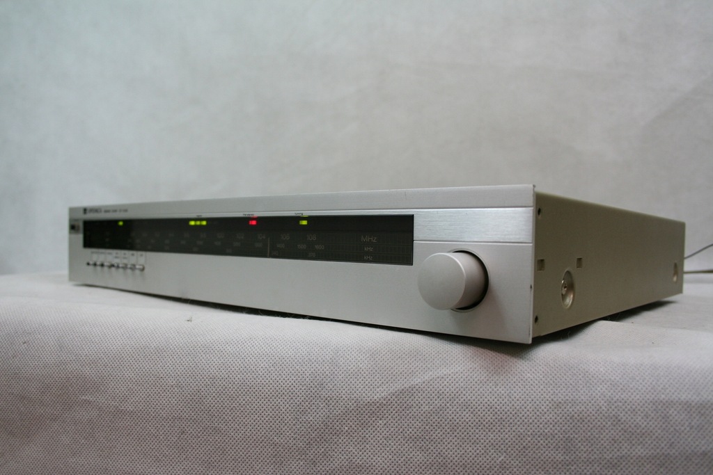 ■OPTONICA シャープ ST‐1030B ビンテージステレオチューナー □OPTONICA シャープ ST‐1030B ビンテージステレオチューナー