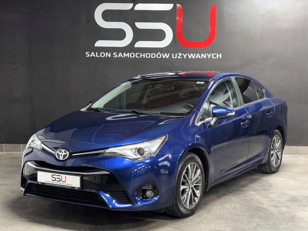 Toyota Avensis 1.8 VVTI Premium Full-LED Kamera Navi Bezwypadkowy Gwarancj