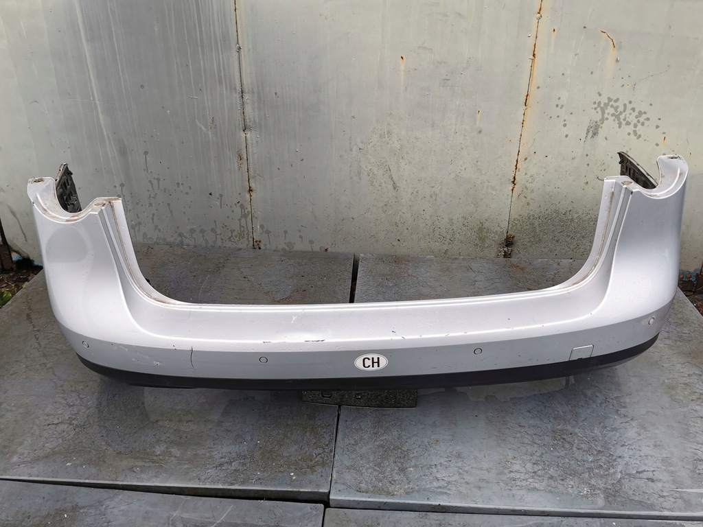 vw passat b6 kombi zderzak tył tylny PDC kod lakieru LA7W