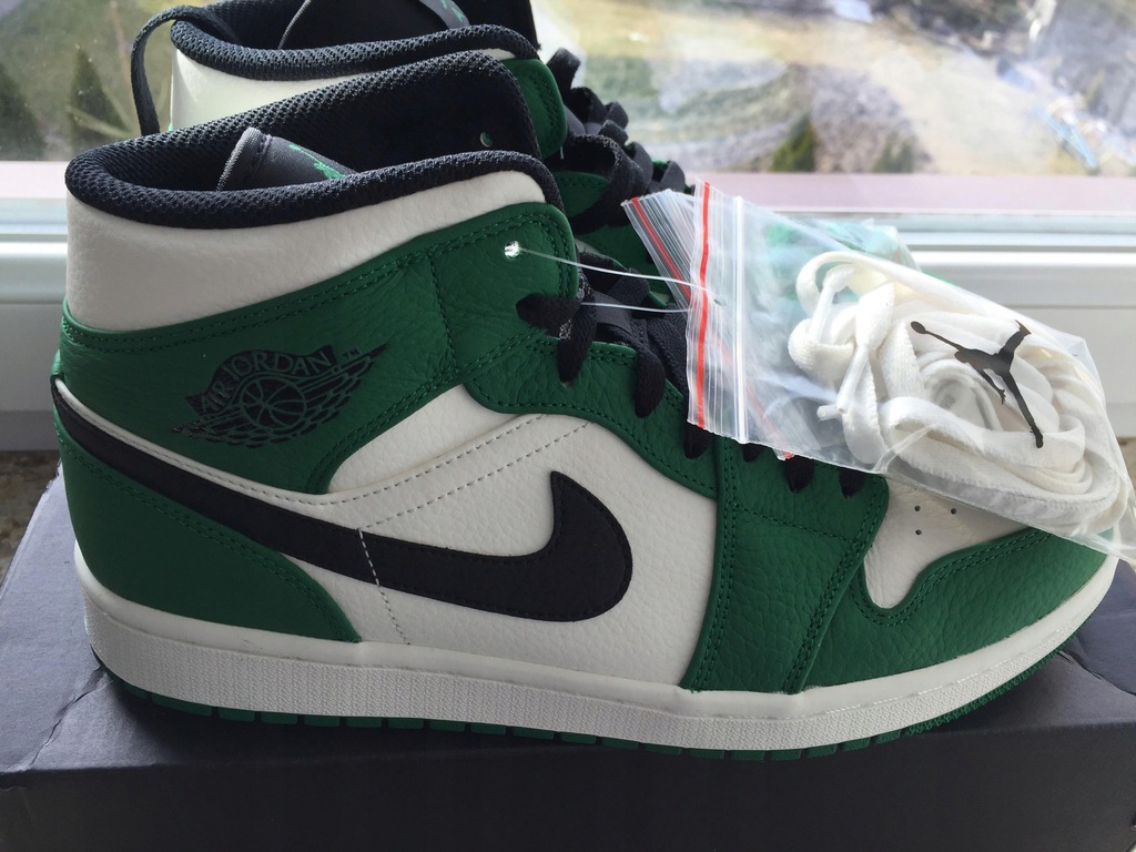 air jordan 1 mid 44 air jordan 1 mid 44