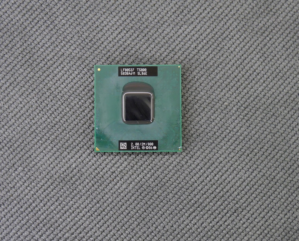 Procesor Intel Core 2 Duo T5800 / 2GHz / 2MB Cache