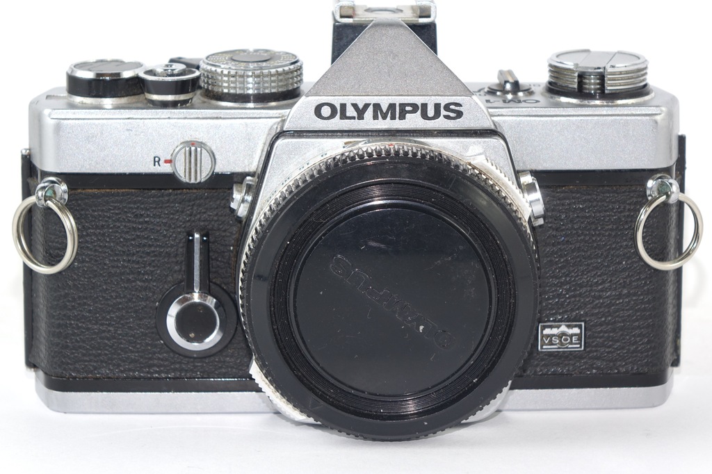 OLYMPUS OM-1