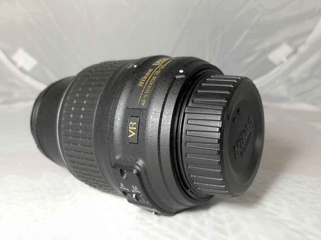 Nikon Nikkor AF-S DX 18-55 mm f/3.5-5.6G VR