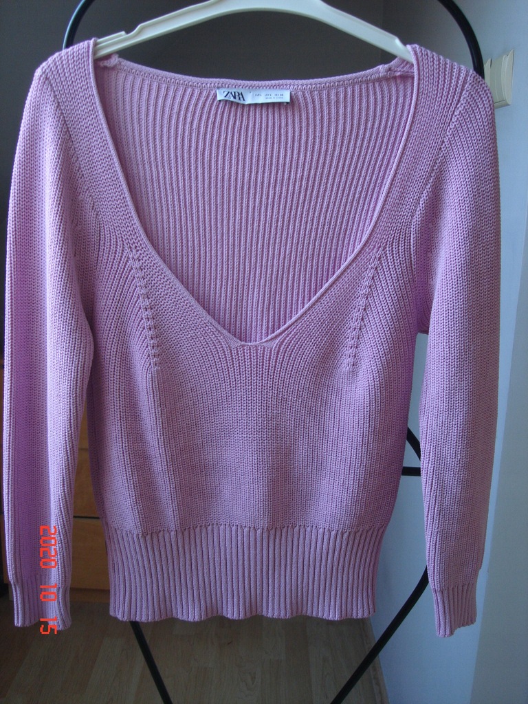 Zara- różowy sweterek, L.