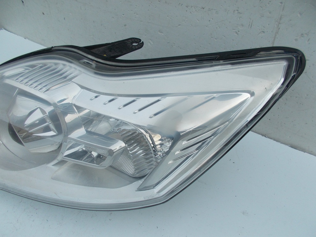 Reflektor lampy xenon Ford Focus mk2 Lift kpl 7813643211