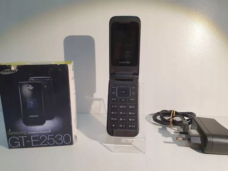TELEFON SAMSUNG GT-E2530 /KPL - 12501398300 - oficjalne archiwum Allegro