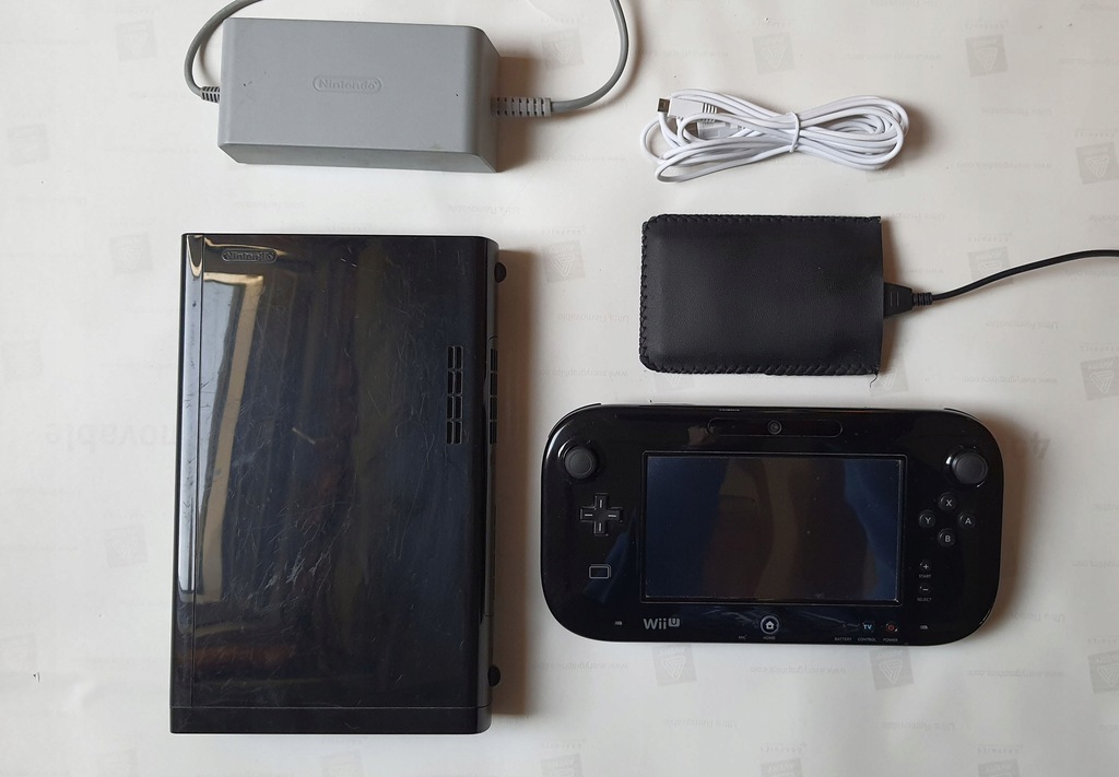 Nintendo Wii U + GRY na Dysku 500 GB