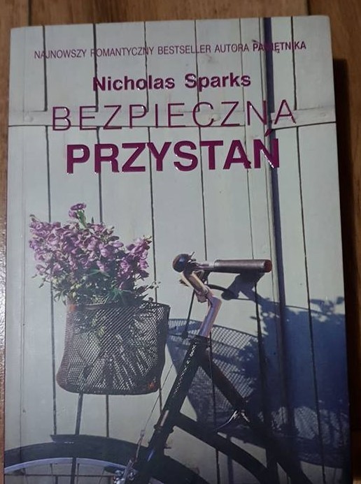 BEZPIECZNA PRZYSTAŃ Nicholas Sparks