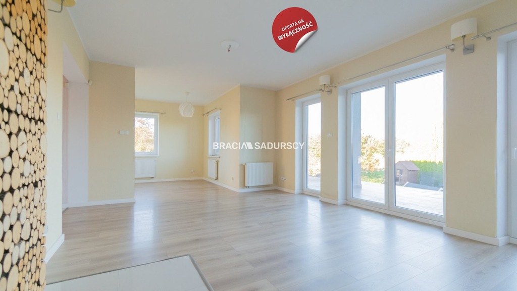 Dom, Wola Luborzycka, 250 m²