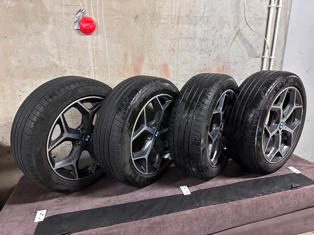 PIRELLI Opony i felgi 18 cali całoroczne RUN FLAT czujniki BMW