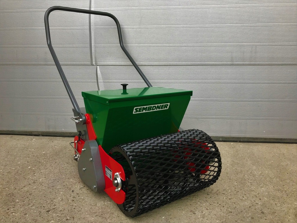 Сеялка для посева газона своими руками - фото