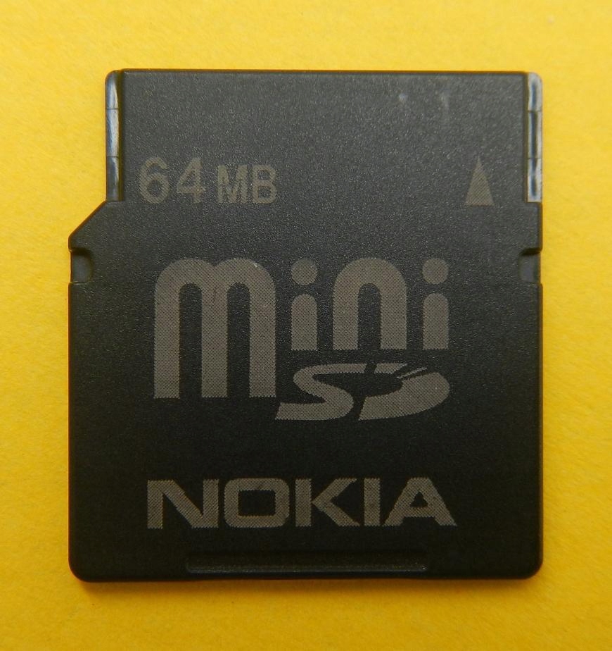 miniSD 64 MB ~~ NOKIA ~~ MADE IN JAPAN