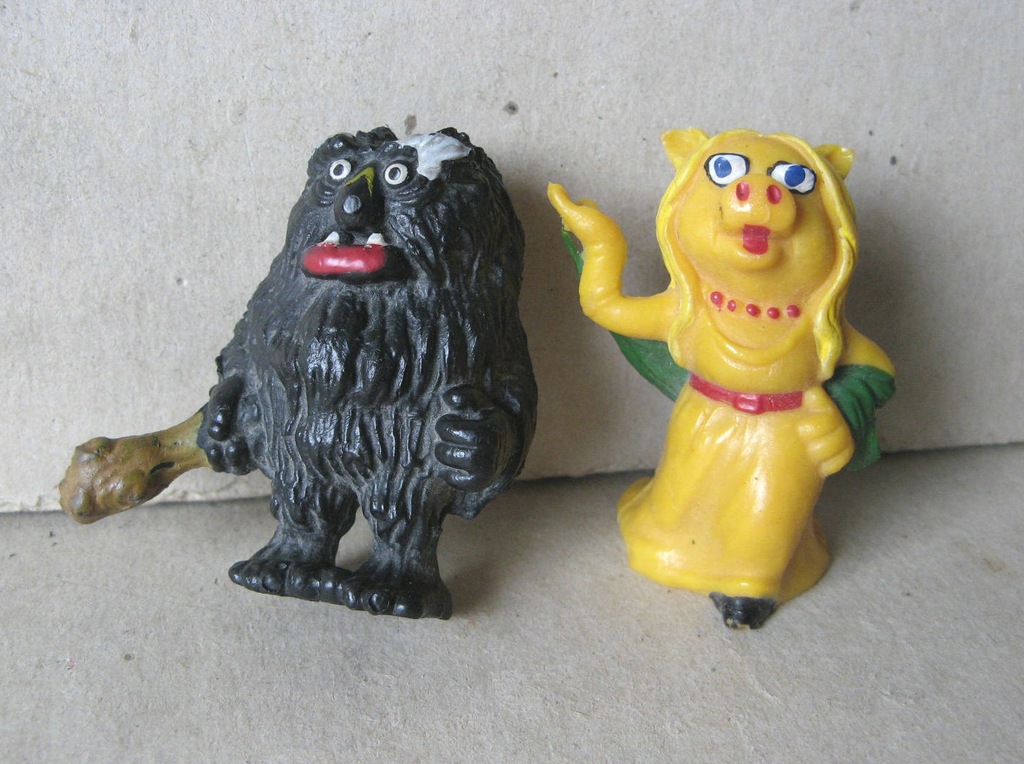 FIGURKI GUMOWE z PRL : Muppet Show : ŚWINKA PIGGY i Ten POTWÓR z MACZUGĄ